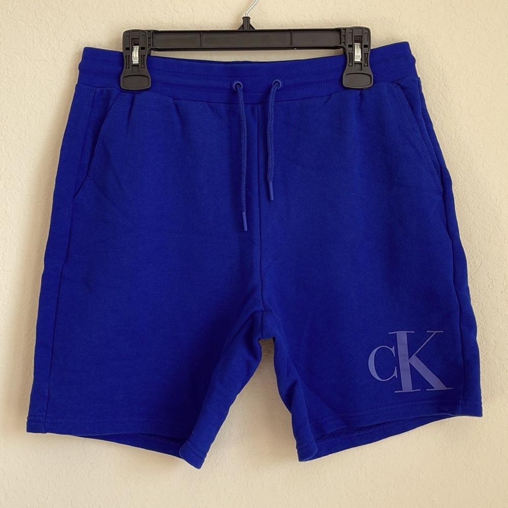 CK Logo short. Size: medium
